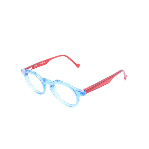 Mario in Blue-Red Crystal
